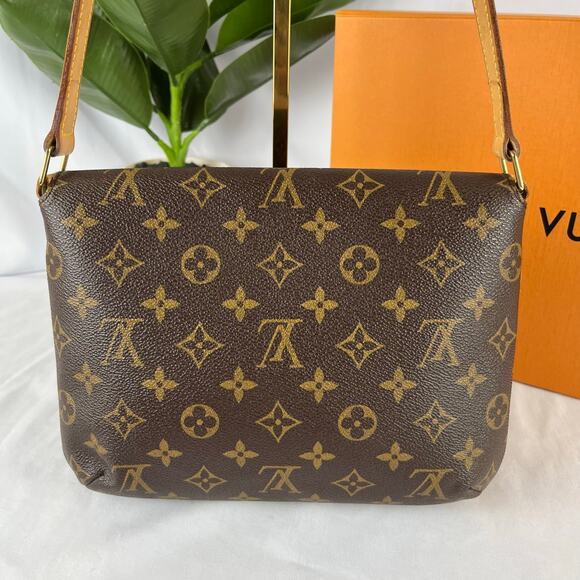LOUIS VUITTON Musette Tango Adjustable Shoulder Strap Monogram Canvas W/COA - Picture 13 of 17